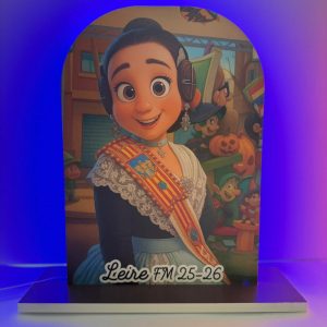 Figura personalizada en PVC con base – Recuerdo Fallero